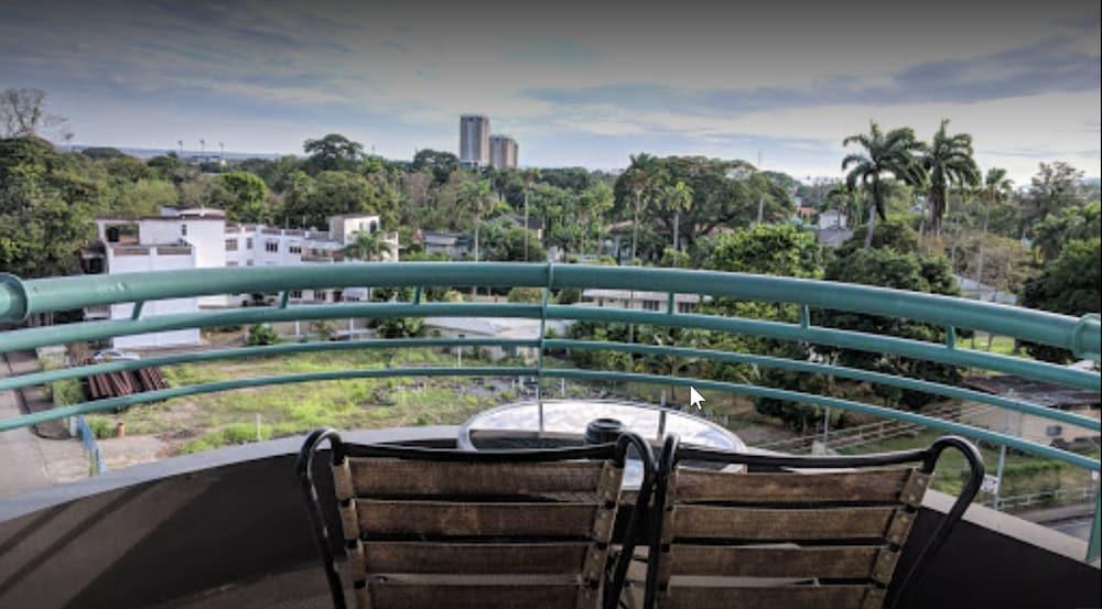 Kapok Hotel Port of Spain Екстер'єр фото